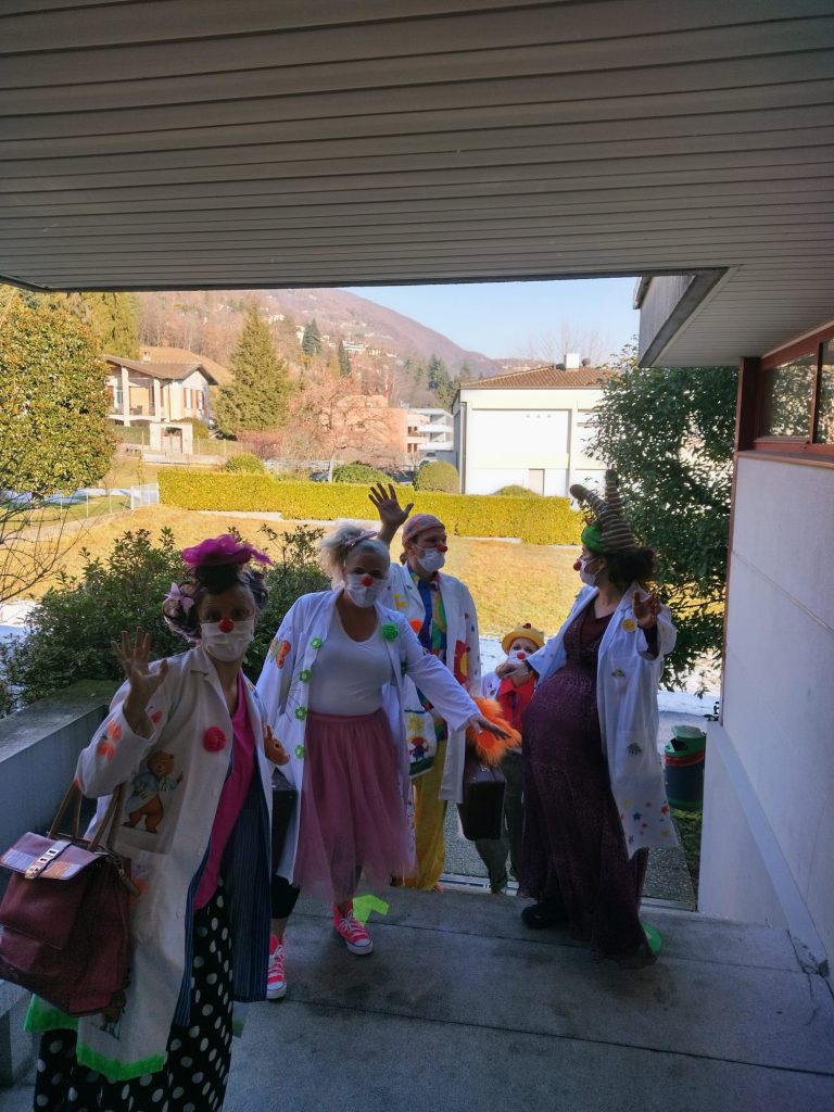 Questa immagine ha l'attributo alt vuoto; il nome del file è PHOTO-2021-12-16-13-25-45-1-768x1024.jpg