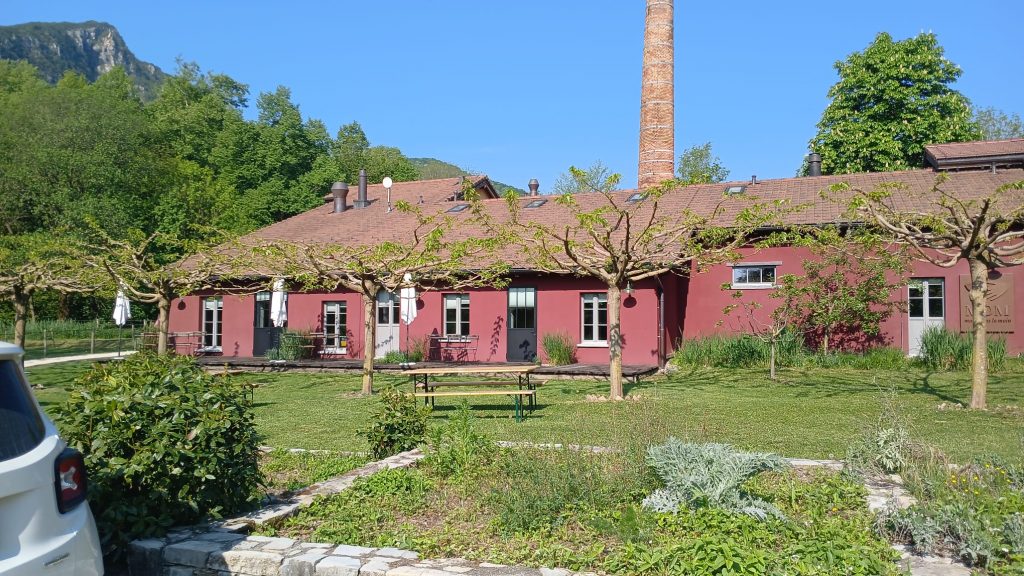 Questa immagine ha l'attributo alt vuoto; il nome del file è PHOTO-2026-04-27-10-54-41-1-1024x576.jpg